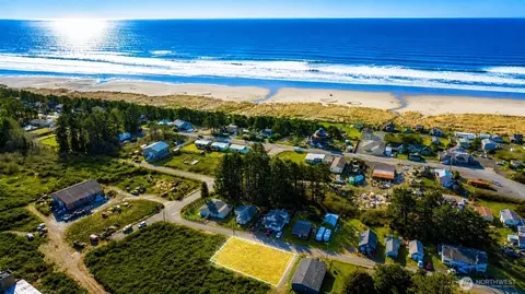 4780 Forwood Ave, Pacific Beach, WA 98571