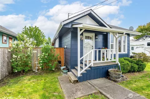 Other - 1329 Porter St, Enumclaw, WA 98022 photo 1 of 6