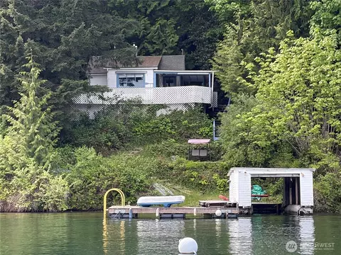 1054 Lake Whatcom Blvd, Bellingham, WA 98229