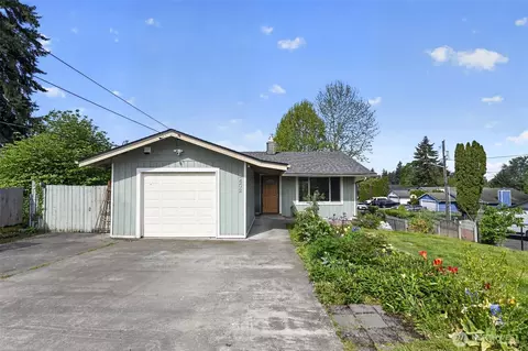 9402 S Sheridan Ave, Tacoma, WA 98444