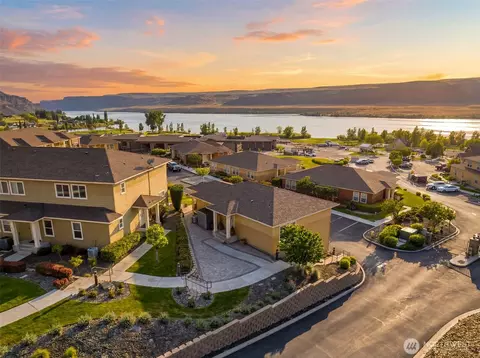 9119 Seahawk Ln NW, Quincy, WA 98848