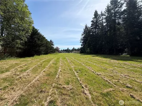 11235 Rhody Dr, Port Hadlock, WA 98339