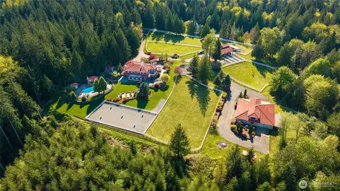 29016 SE 45th St, Fall City, WA 98024