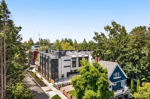 1110 C 34th Ave, Seattle, WA 98122