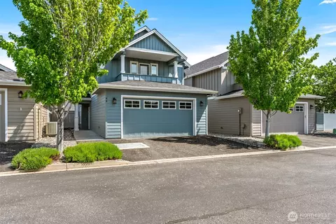 2452 NW Columbia Ave #44, East Wenatchee, WA 98802