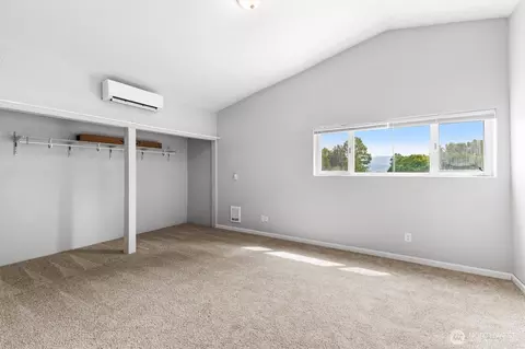 Bedroom - 9090 Van Buren Rd, Everson, WA 98247 photo 4 of 6