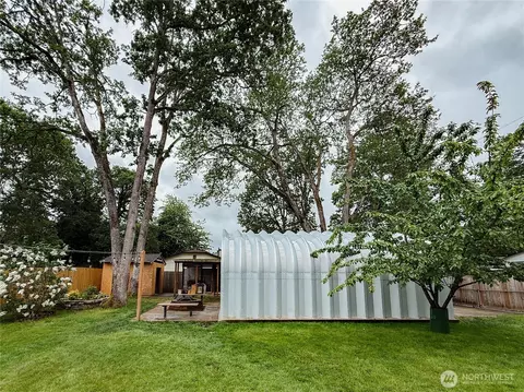 Exterior - 210 166th St E, Spanaway, WA 98387 photo 7 of 17