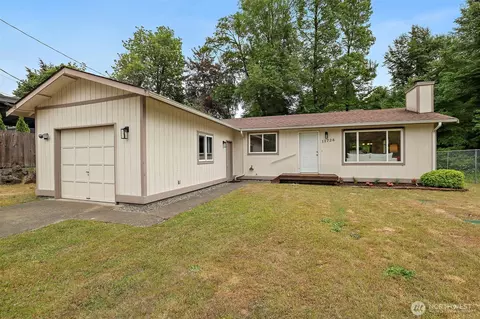 11726 8th Ave S, Burien, WA 98168