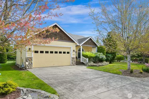 4740 Corona Ct, Bellingham, WA 98226
