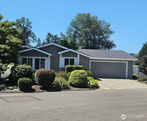 23606 Lake Dr W, Bothell, WA 98021