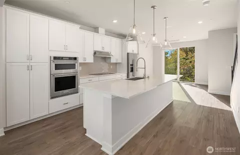 Kitchen - 20341 90th Dr NE #C, Bothell, WA 98011 photo 2 of 3