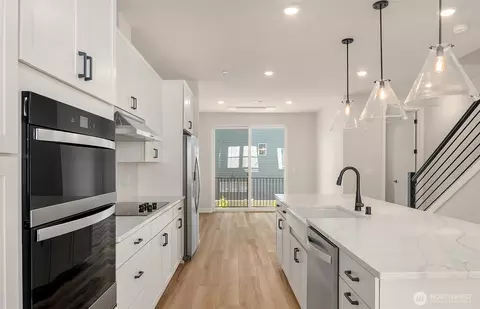 Kitchen - 20341 90th Dr NE #C, Bothell, WA 98011 photo 1 of 3