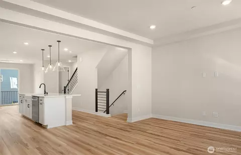 Living - 20341 90th Dr NE #C, Bothell, WA 98011 photo 3 of 4