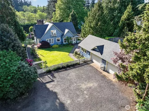 6906 NE Carpenter Ln, Kingston, WA 98346