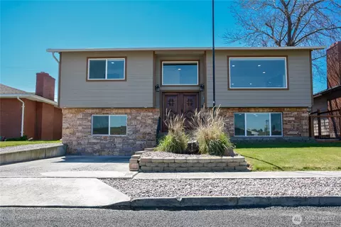 710 E 2nd Ave, Odessa, WA 99159