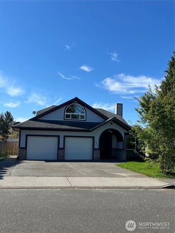 707 B St, Blaine, WA 98230