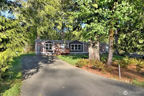 221 SE Fuchsia Ave, Shelton, WA 98584