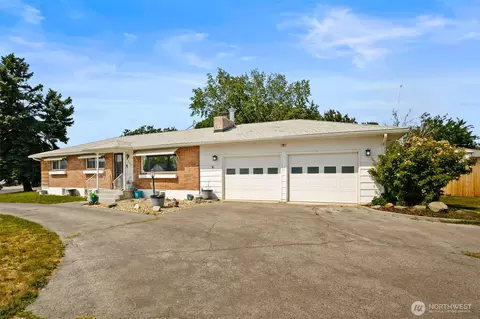 4905 Bristol Way, Yakima, WA 98908