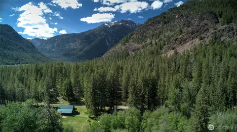 19 Two Rivers Rd, Mazama, WA 98833