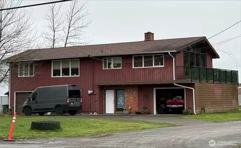 7999 Rathbone Rd, Ferndale, WA 98248