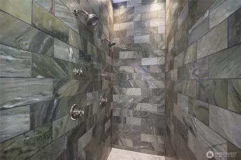 Bath - 7 E Myrtle Ln, Pacific Beach, WA 98571 photo 6 of 9
