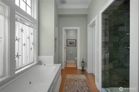 Bath - 7 E Myrtle Ln, Pacific Beach, WA 98571 photo 4 of 9