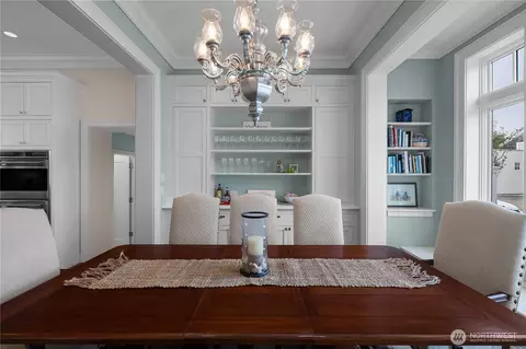 Dining - 7 E Myrtle Ln, Pacific Beach, WA 98571 photo 2 of 2