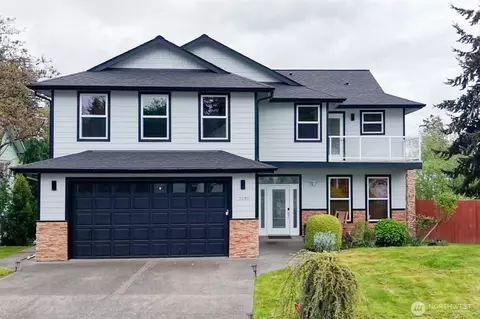 2290 Seaside Dr, Blaine, WA 98230