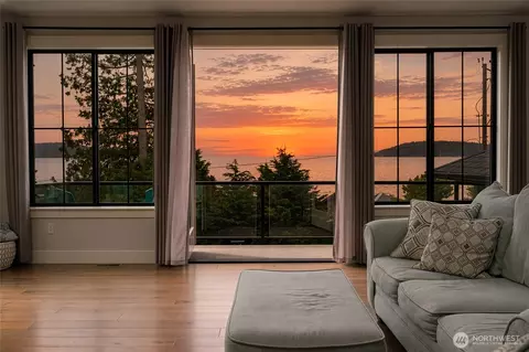 4616 Anaco Beach Rd, Anacortes, WA 98221