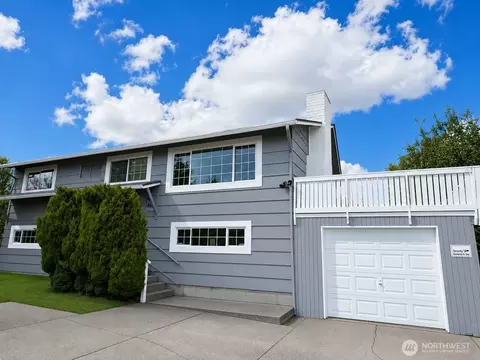 2508 SE 16th St, Renton, WA 98058