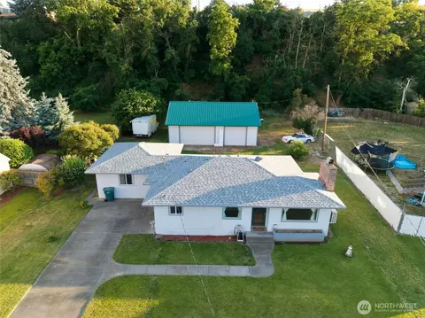 636 Pierce St, Milton Freewater, OR 97862