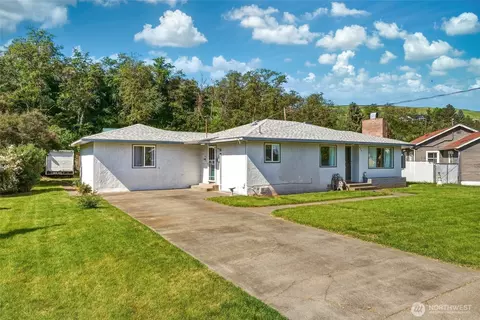 636 Pierce St, Milton Freewater, OR 97862