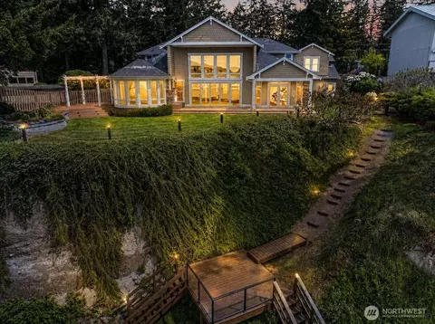 13104 Purdy Dr NW, Gig Harbor, WA 98332
