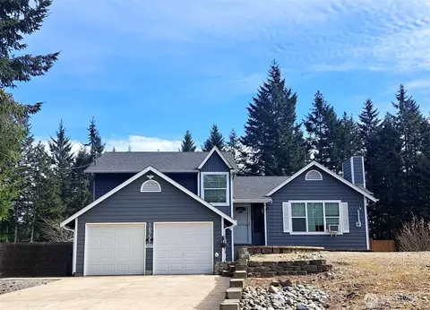 10755 Ridge Rim Trl SE, Port Orchard, WA 98367
