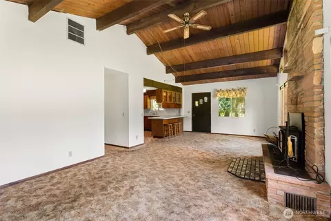 Living - 155 Bonell Rd, Randle, WA 98377 photo 2 of 5