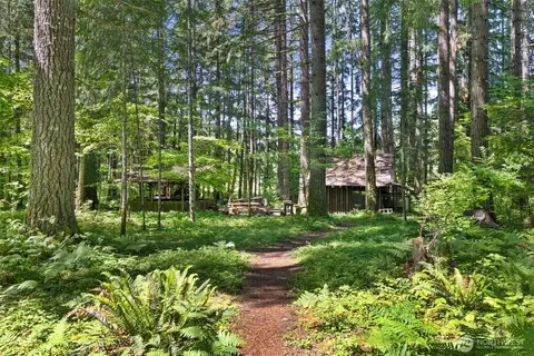 Exterior - 155 Bonell Rd, Randle, WA 98377 photo 7 of 10
