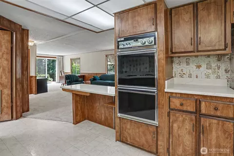 23809 Lake Dr E, Bothell, WA 98021 photo 14