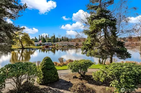 23809 Lake Dr E, Bothell, WA 98021 photo 36