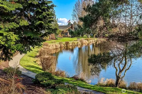 23809 Lake Dr E, Bothell, WA 98021 photo 35