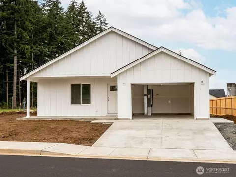 245 Eminence Ave, Winlock, WA 98596