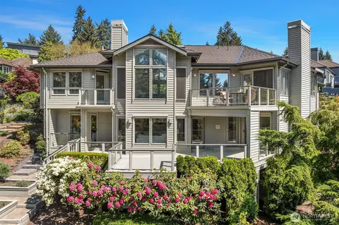 11257 NE 37th Pl, Bellevue, WA 98004