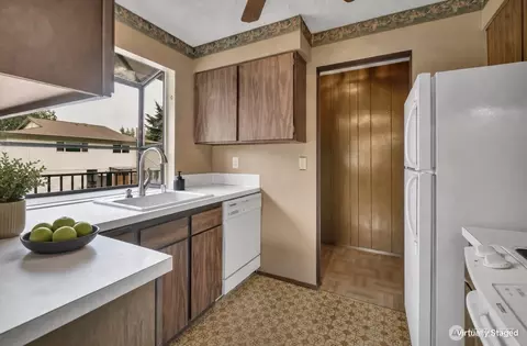 Kitchen - 412 213th Pl SW #21D, Bothell, WA 98021 photo 1 of 2