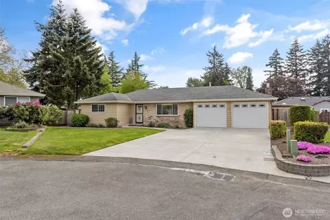 11921 SE 205th St, Kent, WA 98031