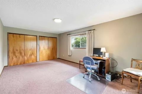 Bedroom - 1553 Bishop Rd, Chehalis, WA 98532 photo 1 of 5