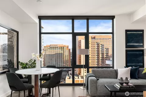 889 Avenue Sq NE #908, Bellevue, WA 98004