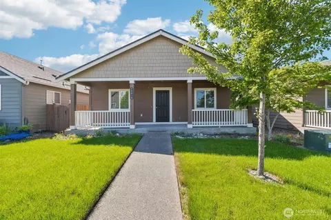 18816 105th Ln E, Puyallup, WA 98374
