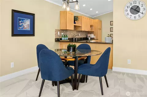 Dining - 520 Walnut St #3, Edmonds, WA 98020 photo 2 of 2
