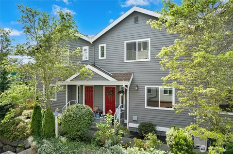 520 Walnut St #3, Edmonds, WA 98020