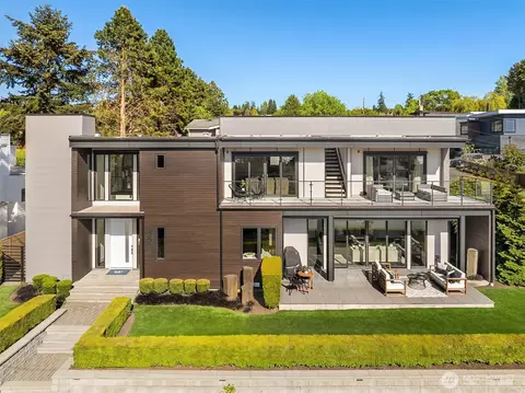 6504 103rd Ave NE, Kirkland, WA 98033
