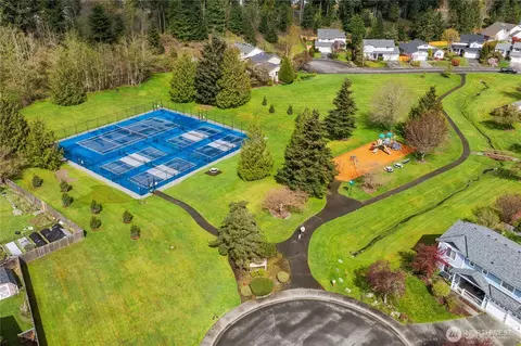 View/Area - 14906 55th Dr SE, Everett, WA 98208 photo 1 of 2